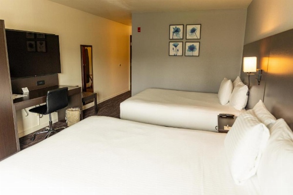 Lake Natoma Inn image 8